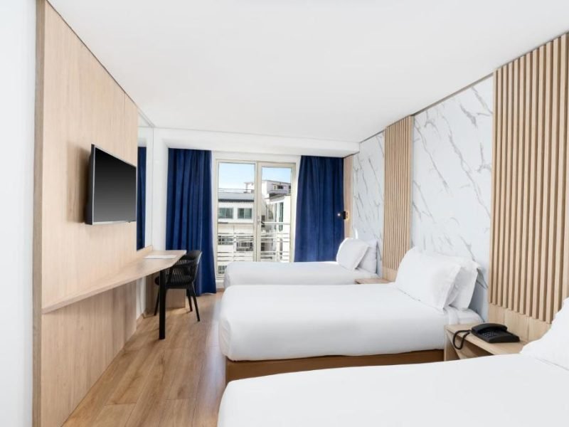 Superior Triple Room