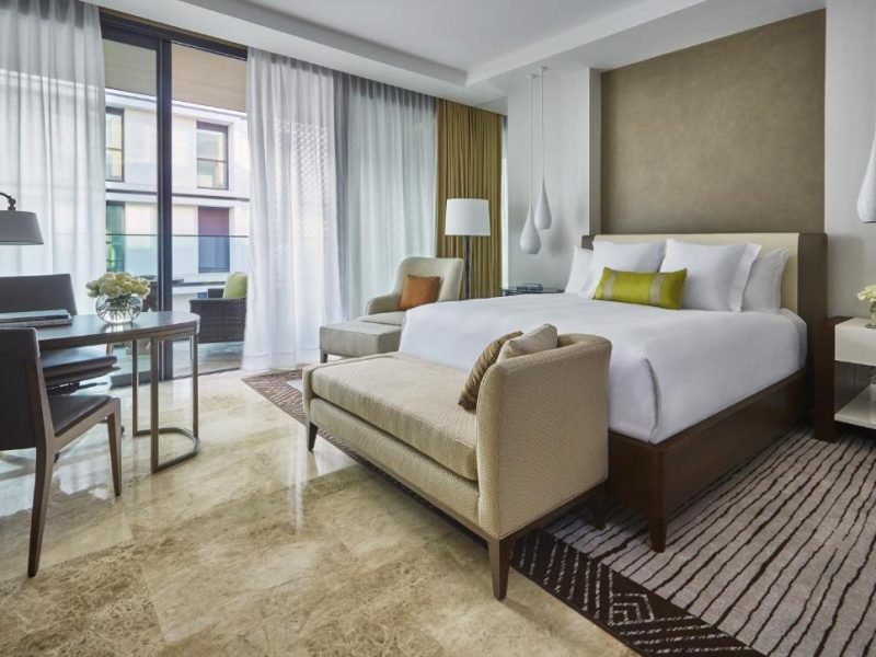 Superior Room with King Bed